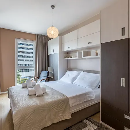 Apartment Faye Split