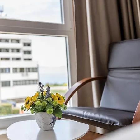 Faye Apartment